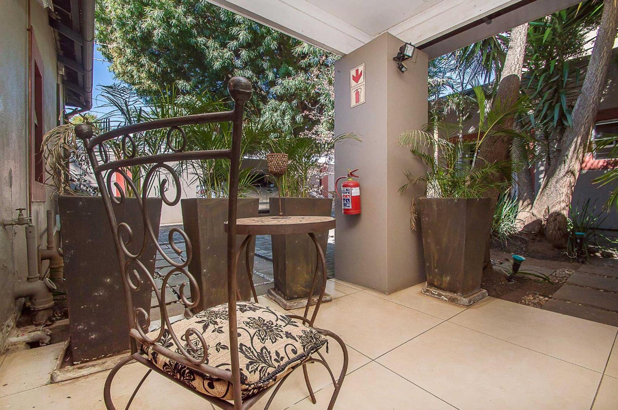 Saffron Guest House Johannesburg Exterior photo